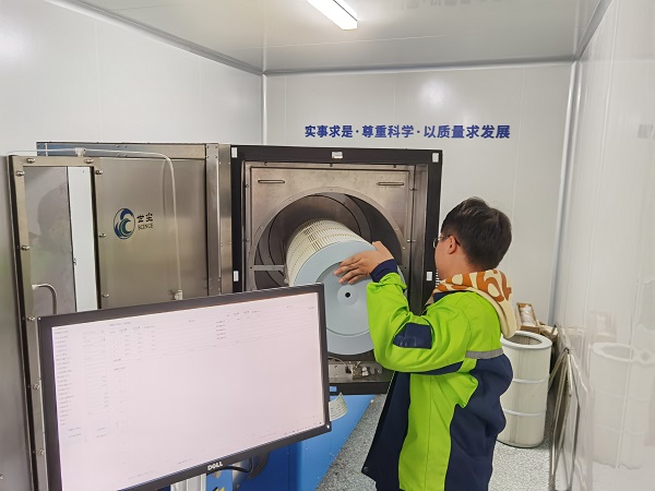 On-site installation and commissioning of new product-medium and high efficiency filter test bench